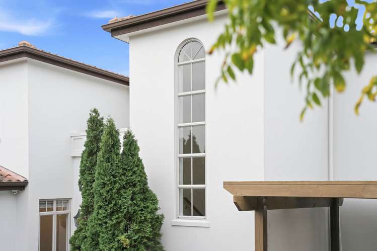 6 Rosella Place Murrays Bay_33