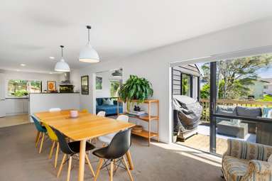 2/206 Rangatira Road_1