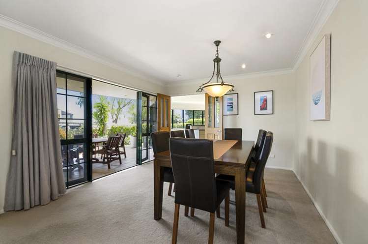 2 Beach Road Mellons Bay_7