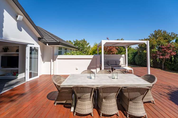 13 Heron Grove Richmond_24