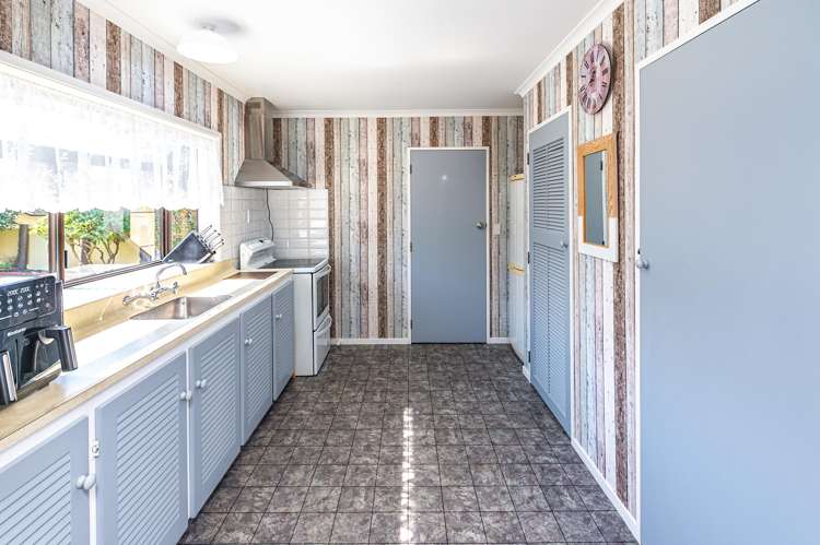 12 Akepiro Place Tawhero_5