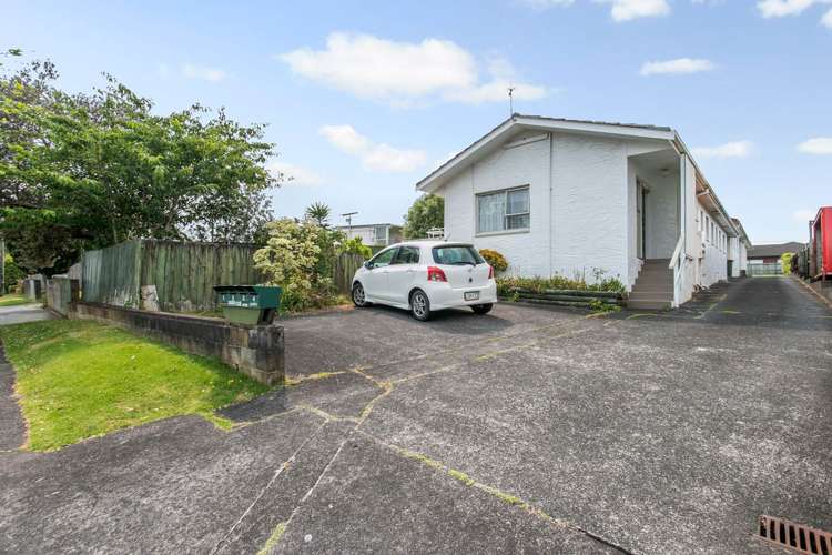 2/138 Hutchinson Avenue New Lynn_9