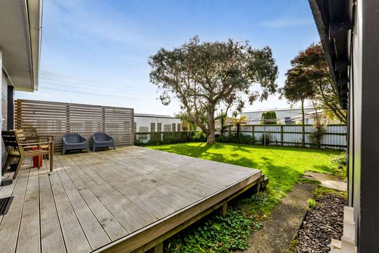 22 Egmont Street Hawera_17