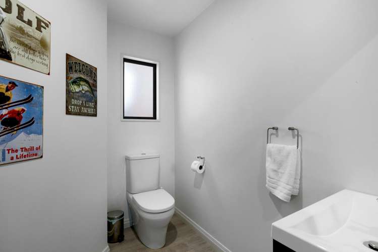 6b Scott Place Fernhill/Sunshine Bay_18