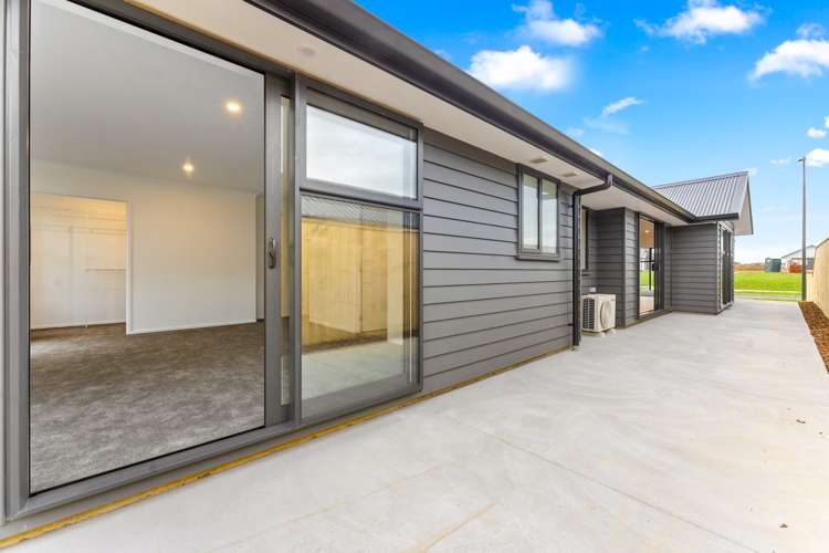 16 Patty Lane Patumahoe_13