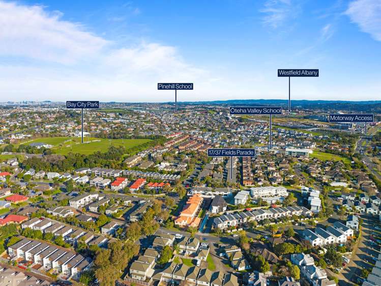 Unit 17/37 Fields Parade Oteha Valley_6