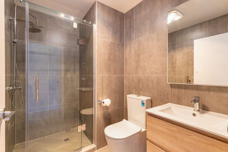 11 Ngaru Way Orewa_14