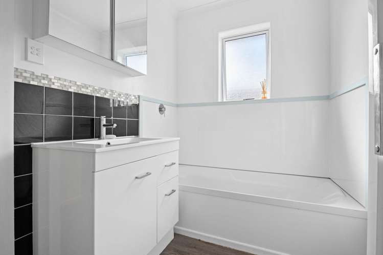 44 Onslow Street Huntly_17