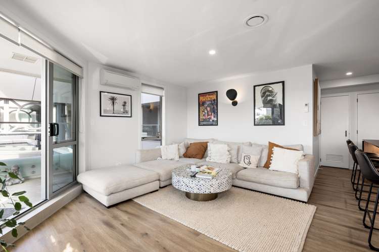 215/36 Victoria Road Mount Maunganui_9