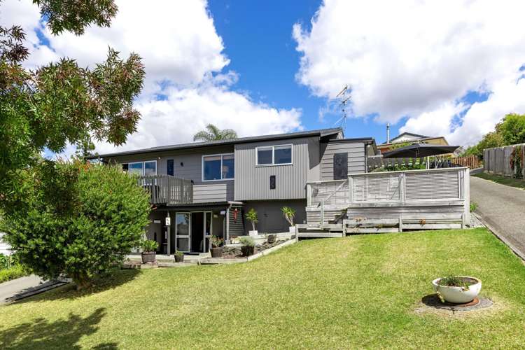 6 Hatfield Heights Hatfields Beach_13