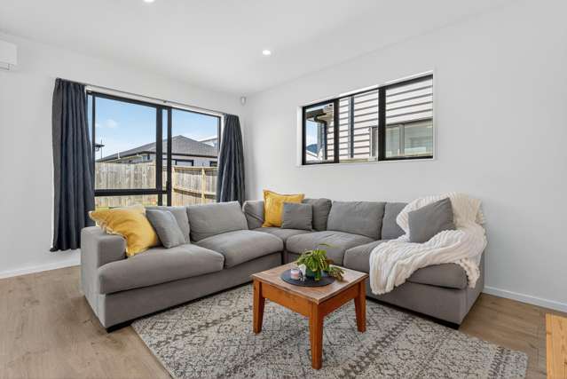 19 Woven Place Karaka_3