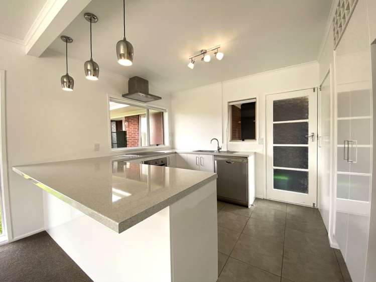 2/17 Omana Road Milford_5