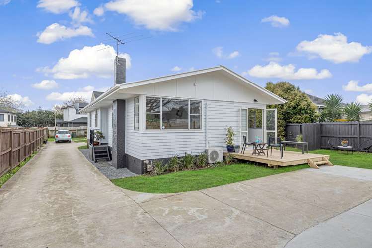 162 Robertson Road Mangere East_15