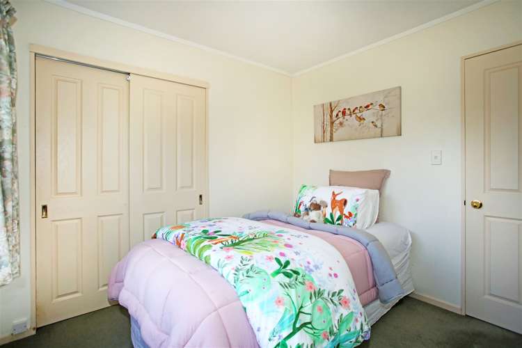 35a Youngs Road Papakura_15