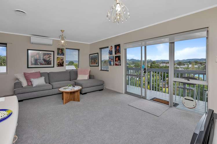 11B Robin Hood Place_2