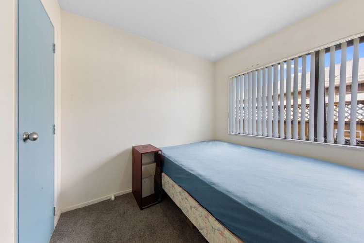 27 Robertson Road Favona_10