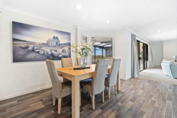 21 Pyle Road East One Tree Point_9