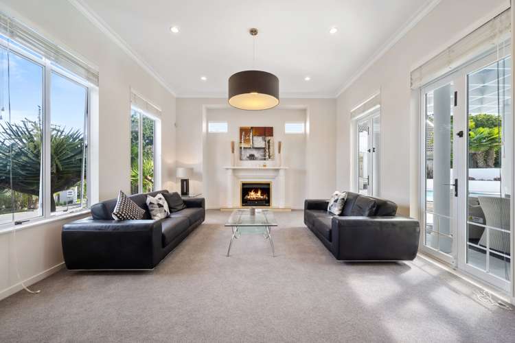 38 Anaheim Boulevard Shamrock Park_10