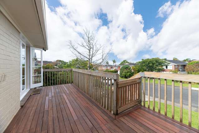 21 James Evans Drive Northcote_1