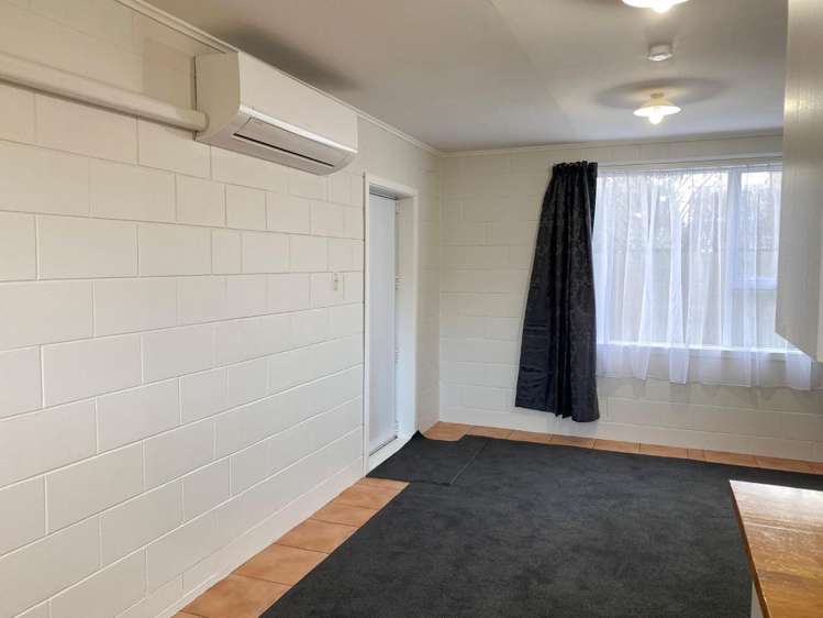 4/21 Olliviers Road Phillipstown_3