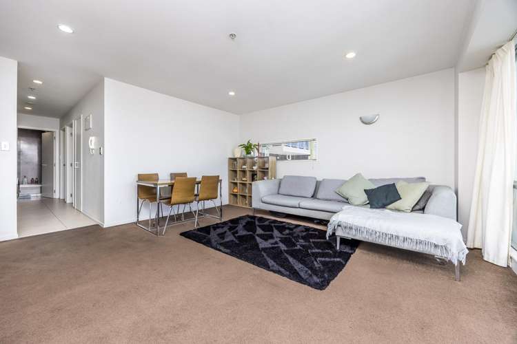 703/17 Vogel Lane Auckland Central_9