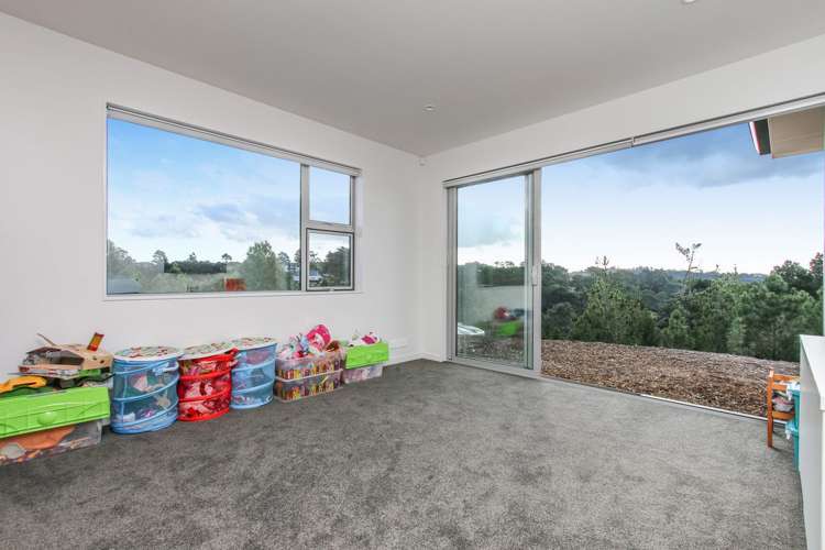 1233 East Coast Road Redvale_16