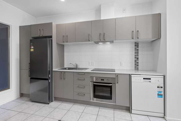 5D/105 Albert Street City Centre_5