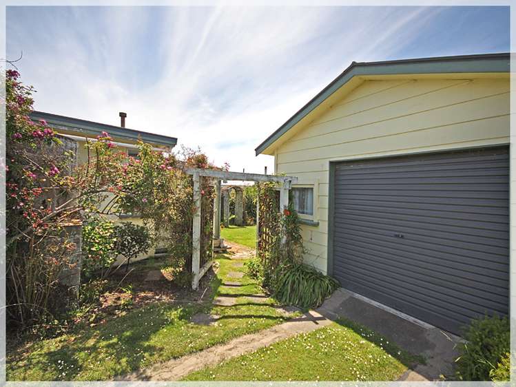 33 Shortt Street Foxton Beach_6