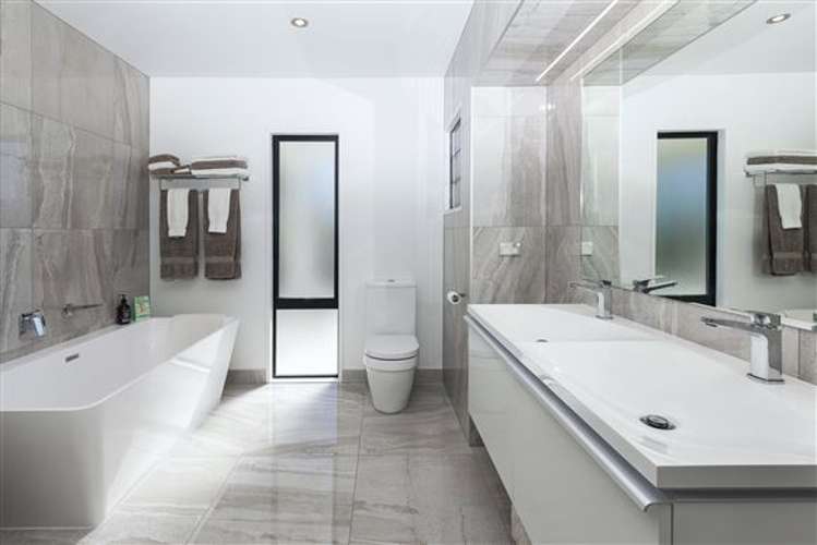 739 Hills Road Marshland_18