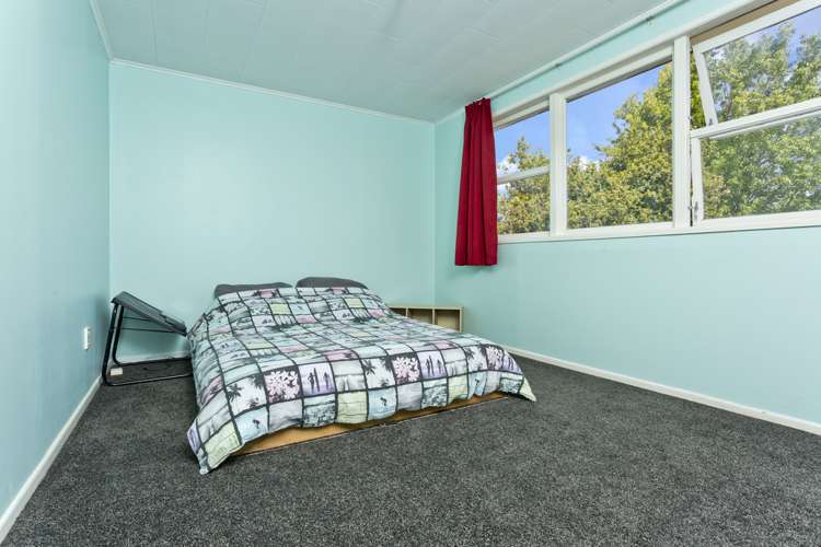 63 Stott Avenue Birkdale_6