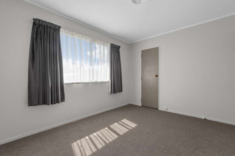 99 Sherwood Street Bellevue_6