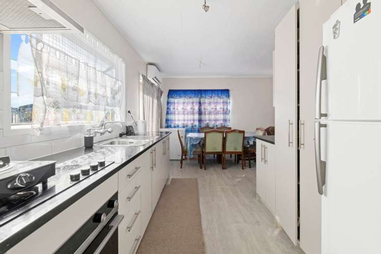78 Burundi Avenue Clendon Park_6