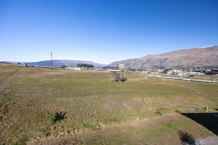 5 Tuatara Rise Wanaka_8