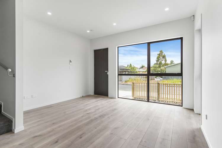 26C Universal Drive Henderson_2