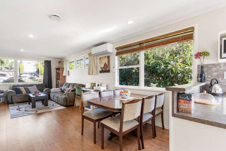 73 Chartwell Avenue Glenfield_5