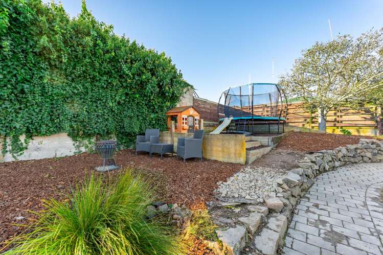 44 Barnes Street Glenwood_24
