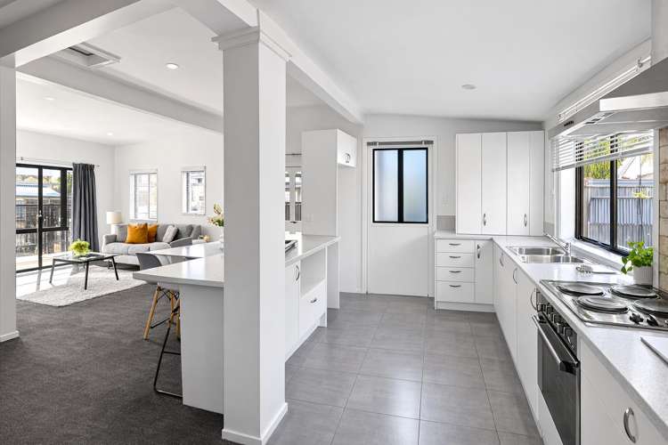 56 Nursery Road Phillipstown_5