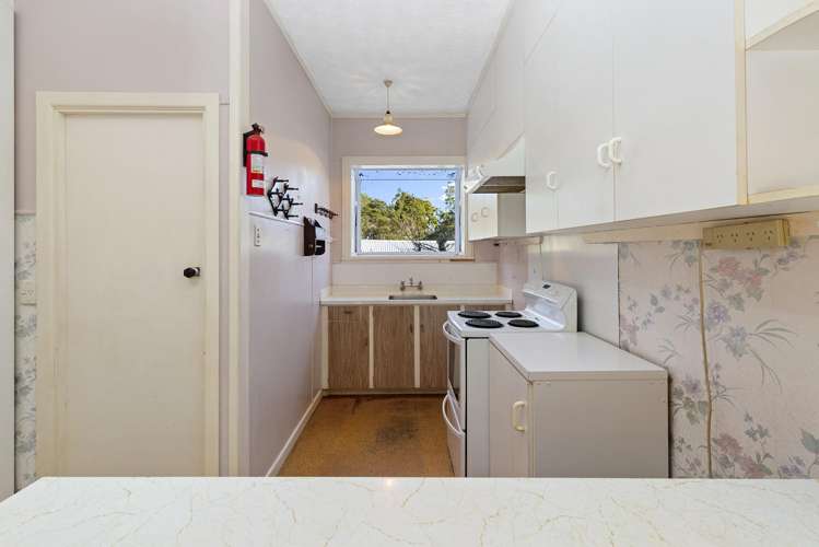 85 Scenic Drive Titirangi_6