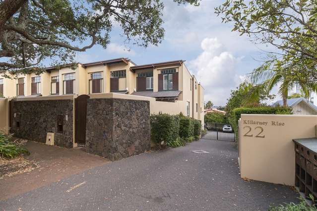 3/22 Killarney Street Takapuna_2