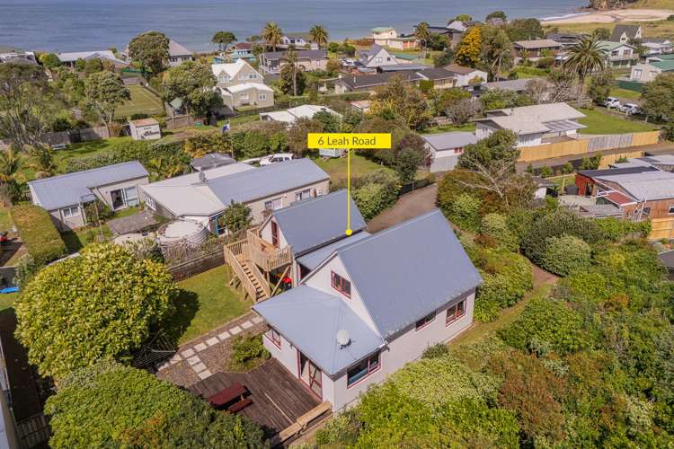 6 Leah Road, Simpsons Beach_0