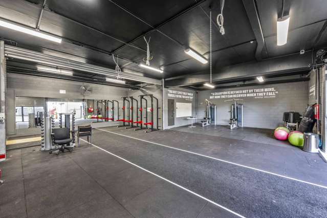 12-16 Gordon Road Otahuhu_2