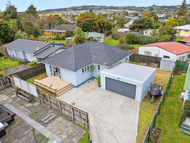 Elegant Family Sanctuary in the Heart of Papakura