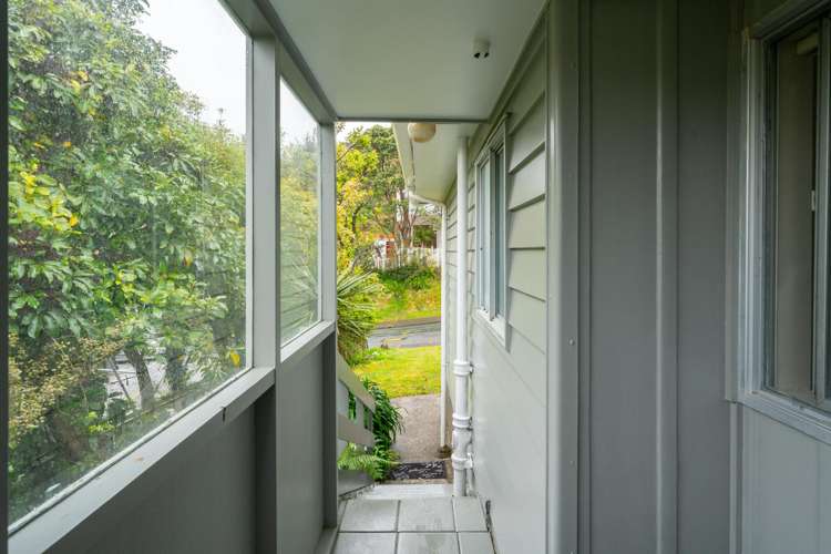 32 Thurleigh Grove Karori_19