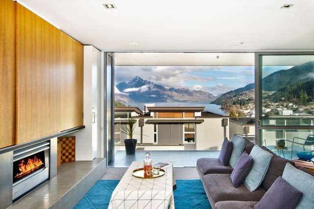 7/60 Hallenstein Street Queenstown_1