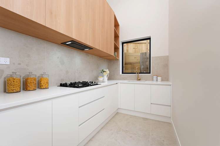 16 & 16A Katote Avenue Swanson_10