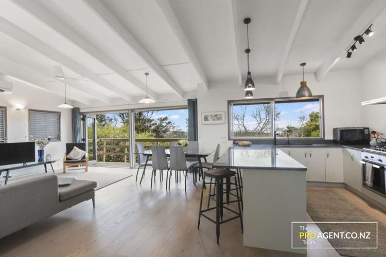 442 Huia Road Laingholm_17