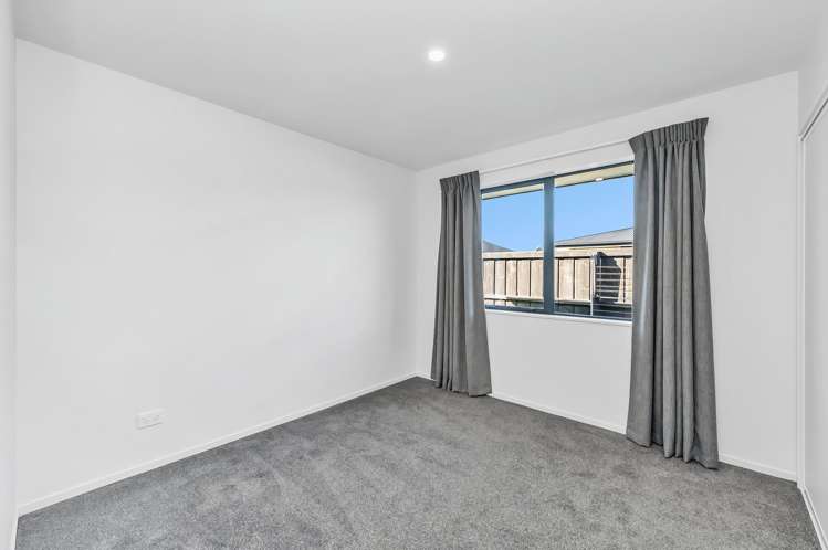 31 Tobollie Drive Rolleston_19