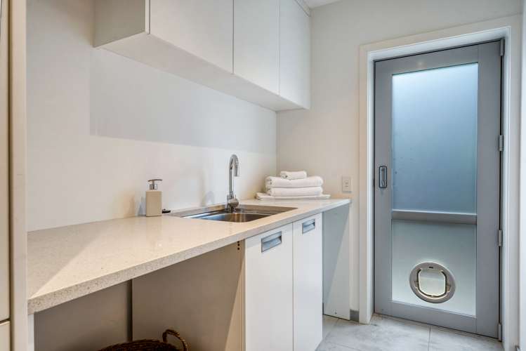 128 Churchill Road Rothesay Bay_32