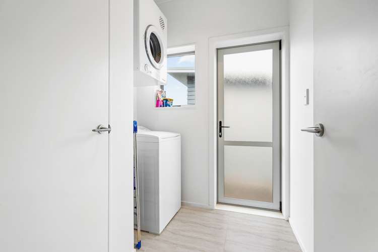 17 Johnson Point Road Waipu_31