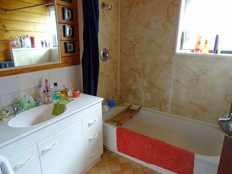 8 Kinsella Place Paeroa_7